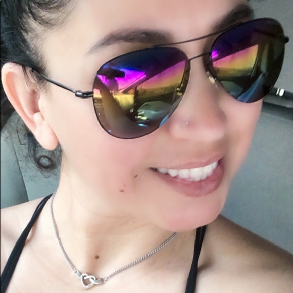 I am not selling anything - Picture 3 of 3